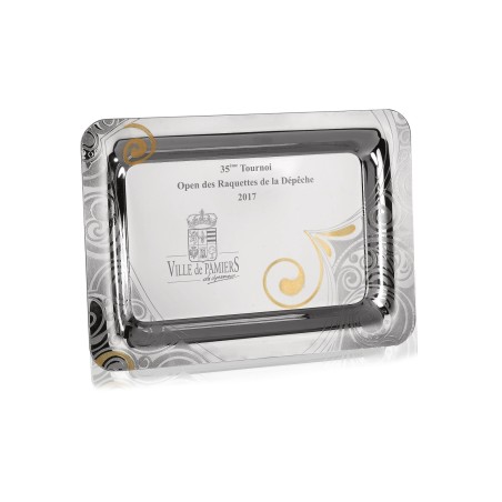 Assiettes et plateaux de récompense