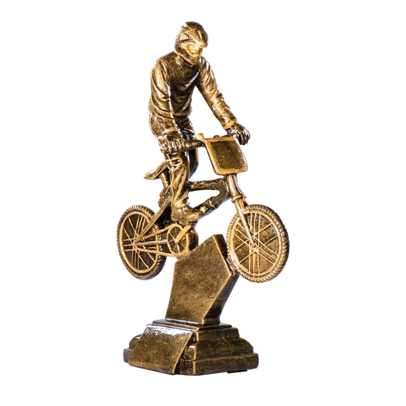 Trophées sportifs en résine – plusieurs disciplines et tailles - 52706