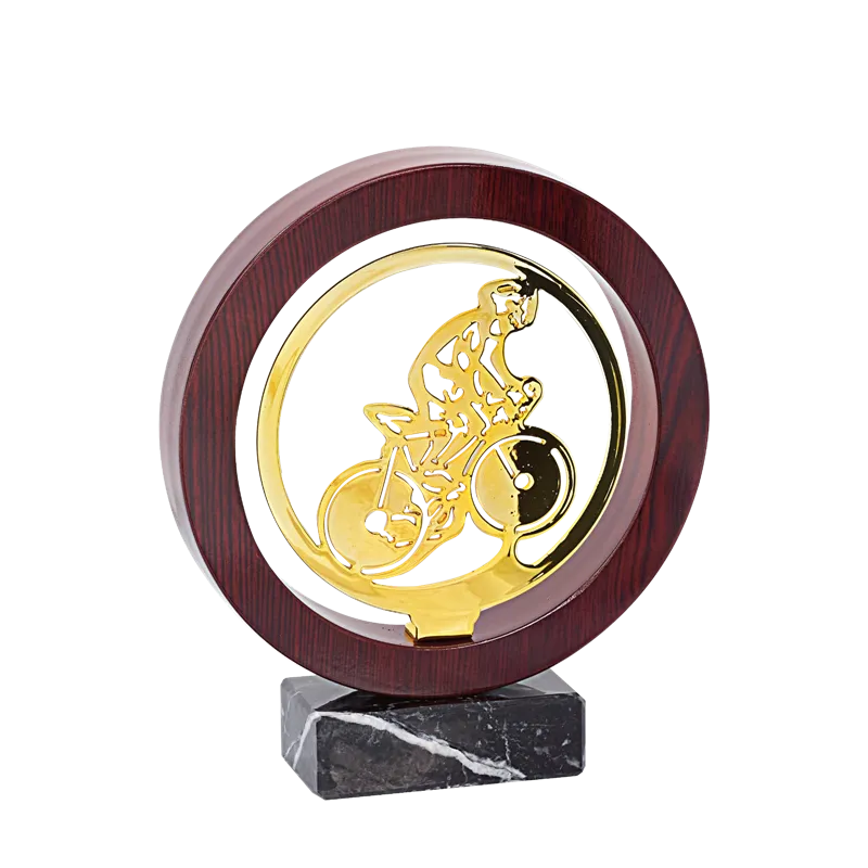Trophée Metal Bois Foot P.118 - JX03